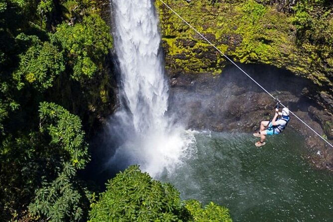 private-damajagua-7-waterfalls-local-food-taino-bay-amber-cove