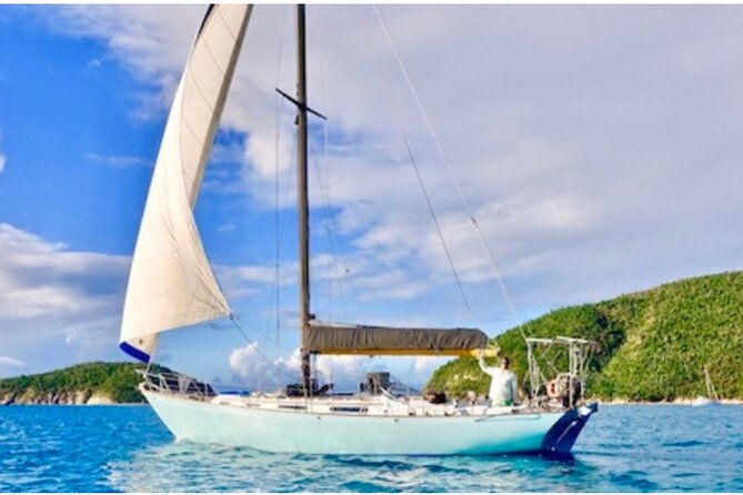 private-day-charter-classic-sailboat