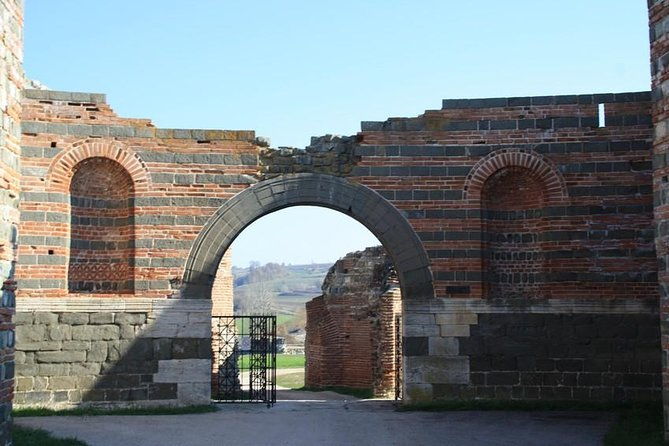 private-day-tour-to-unesco-site-felix-romuliana