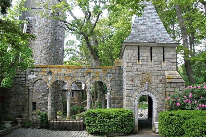 private-day-trip-to-salem-and-hammond-castle-from-boston