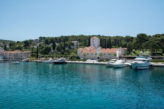 private-full-day-3-islands-tour-with-snorkelling-2