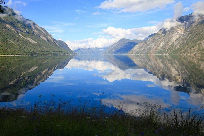 private-guided-tour-king-of-the-fjords-round-trip-to-the-sognefjord-11-hours