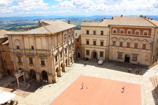 private-guided-tour-of-montepulciano-with-wine-tasting