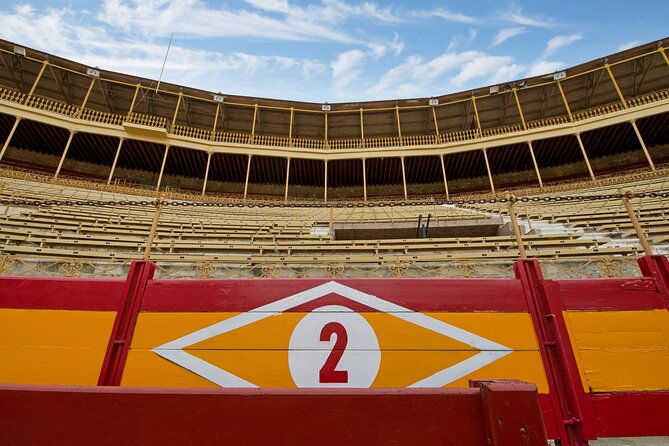 private-guided-visit-to-the-alicante-bullring-and-museum