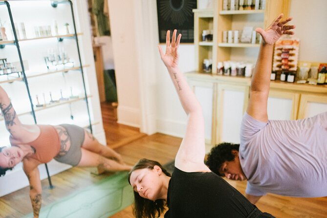 private-guided-yoga-session-in-boutique-cannabis-store