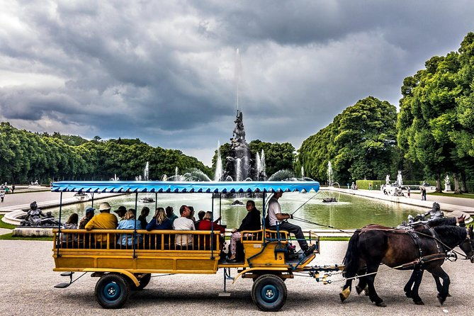 private-herrenchiemsee-castle-tour-from-munich-with-cruise-and-carriage-ride