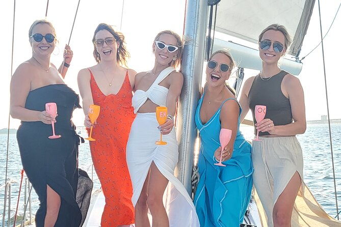 private-luxury-afternoon-harbor-tour-on-sailing-yacht-fate-byob