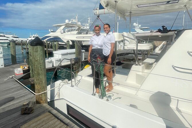 private-luxury-catamaran-charter-in-nassau