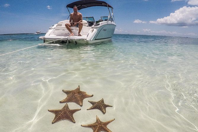 private-luxury-custom-charters-to-stingray-city-snorkeling-more