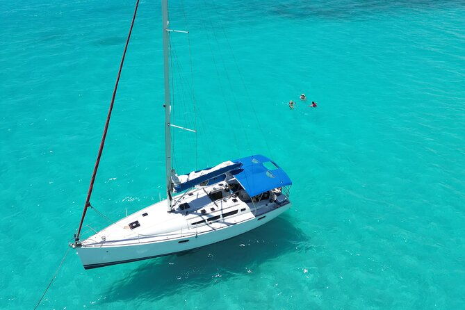 private-luxury-sailing-from-casa-de-campo-to-catalina-island