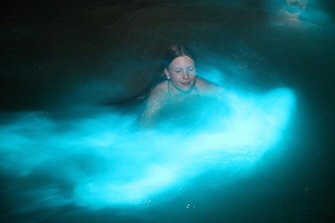private-martha-brae-raft-and-luminous-lagoon-tour-with-dinner