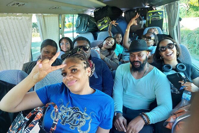 private-montego-bay-airport-transfer-to-ocho-rios-2