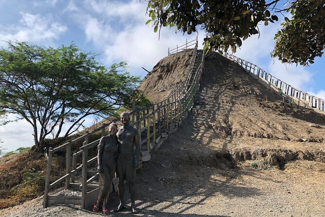 private-mud-volcano-tour-the-unique-experience-in-cartagena
