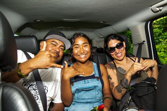 private-native-tour-of-the-road-to-hana-with-cultural-lunch-show