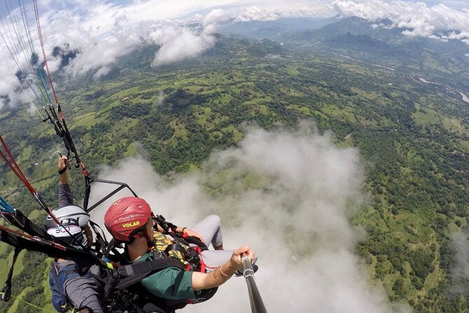 private-paragliding-tour-with-video-and-discover-the-magical-jericho