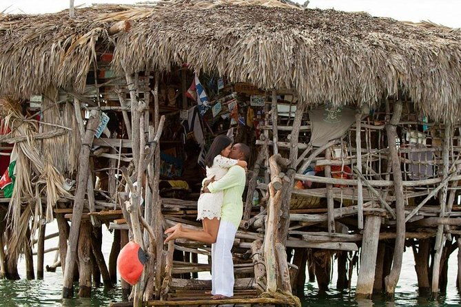private-photo-session-with-a-local-photographer-in-jamaica