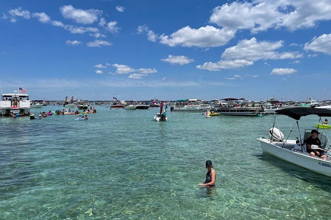 private-pontoon-in-crab-island-with-captain-2