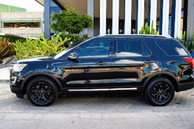 private-round-trip-airport-transfer-in-aruba-3