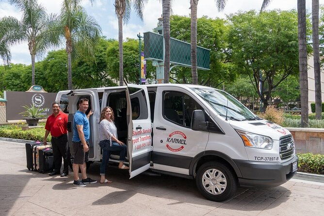 private-round-trip-airport-transfer-lax-international-airport-to-anaheim-hotels