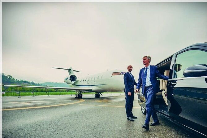 private-round-trip-transfer-from-antigua-airport-to-st-jamess-club-villas
