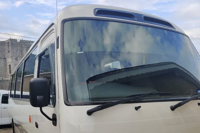 private-sangster-airport-transfer-to-all-hotels-in-falmouth
