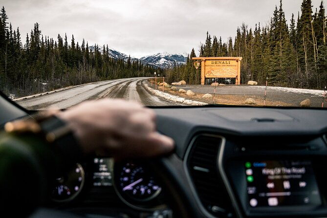 private-shuttle-from-denali-national-park-to-anchorage