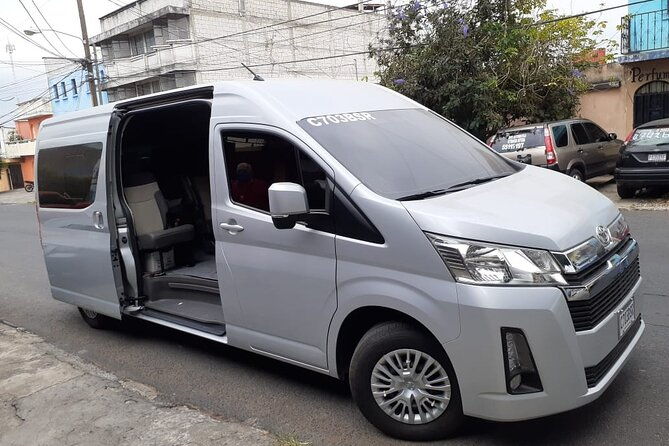 private-shuttle-in-guatemala