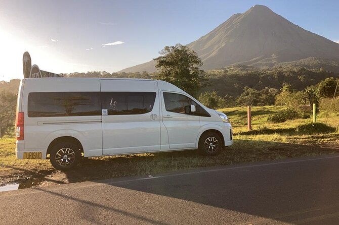 private-shuttle-san-jose-airport-to-los-suenos-marriot-herradura