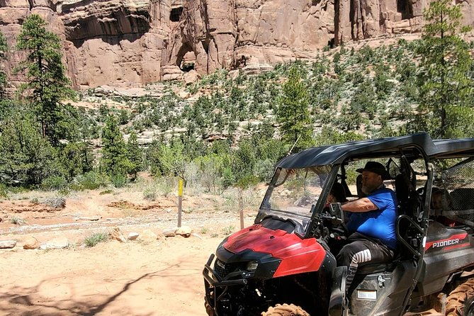 private-side-by-side-car-tour-in-arch-canyon