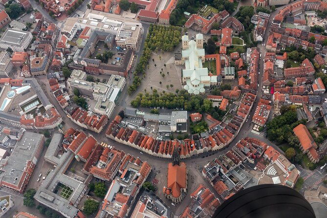 private-sightseeing-flight-above-munster