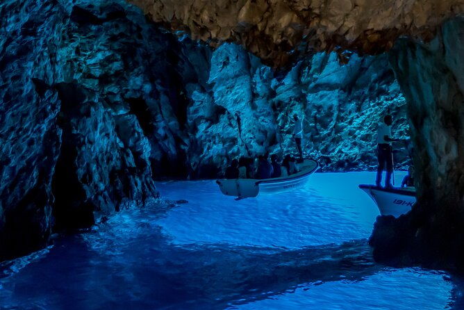 private-speedboat-custome-made-tour-from-trogir-and-split