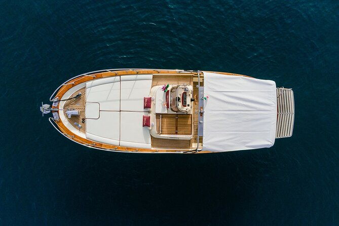 private-sunset-boat-tour-amalfi-coast-2