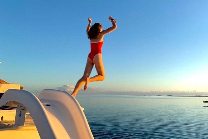 private-sunset-cruise-in-grace-bay