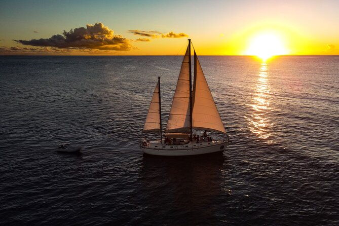 private-sunset-harbor-sail-25-max