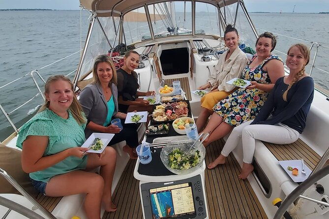 private-sunset-sailing-with-dolphin-and-history-tours-on-mystique