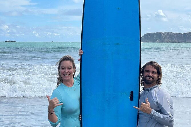 private-surf-lesson-in-manuel-antonio-beach