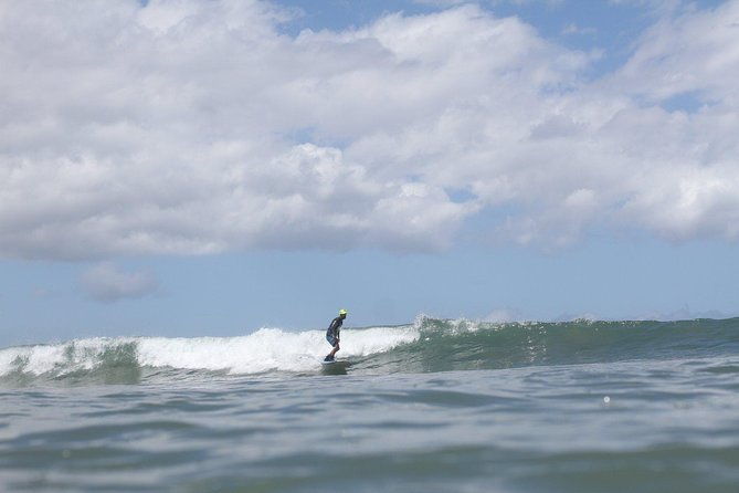 private-surf-lessons-for-beginners-in-kihei-at-kalama-park