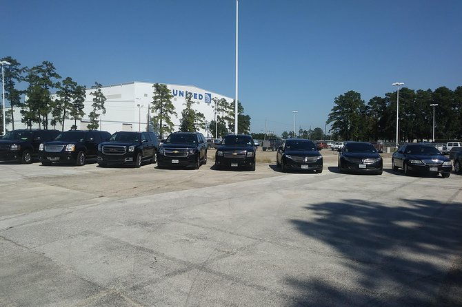 private-suv-transfer-houston-iah-airport-to-galveston-for-6-pax
