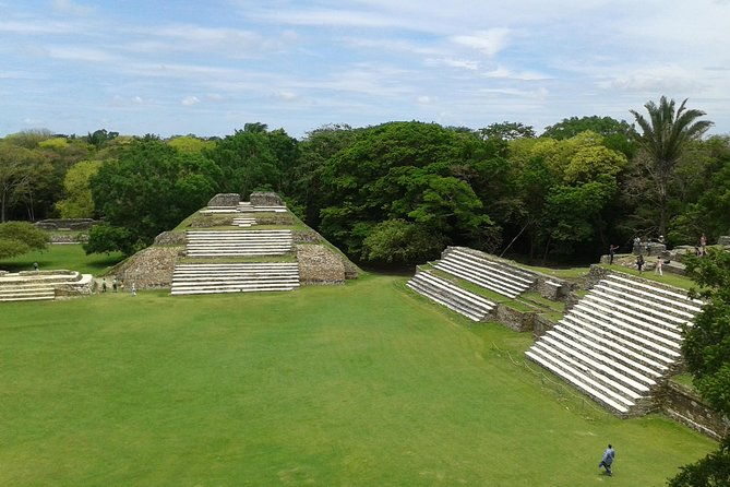private-tour-altun-ha-belize-city-and-beach