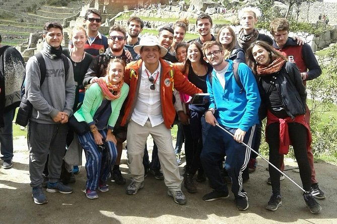 private-tour-guide-in-machupicchu-from-aguas-calientes
