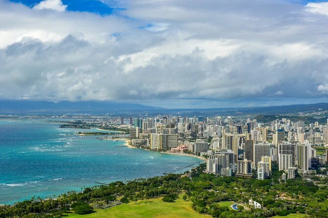 private-tour-hike-diamond-head-hawaiian-waterfall