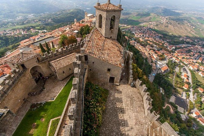 private-tour-of-san-marino-unesco-world-heritage-site