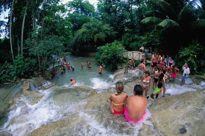 private-tour-to-dunns-river-falls-bob-marley-nine-mile-w-entry