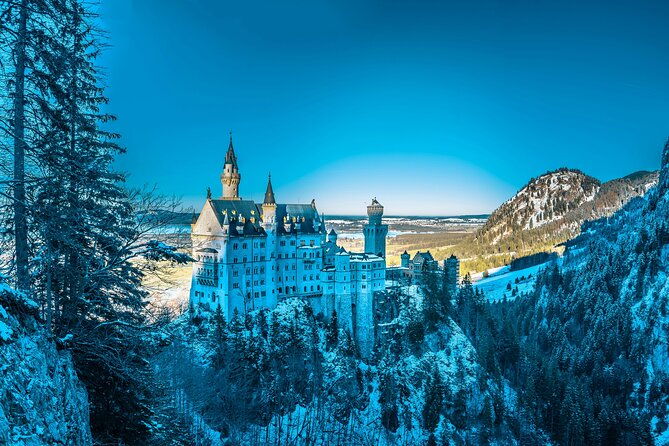 private-tour-to-neuschwanstein-linderhof-ettal-and-oberammergau