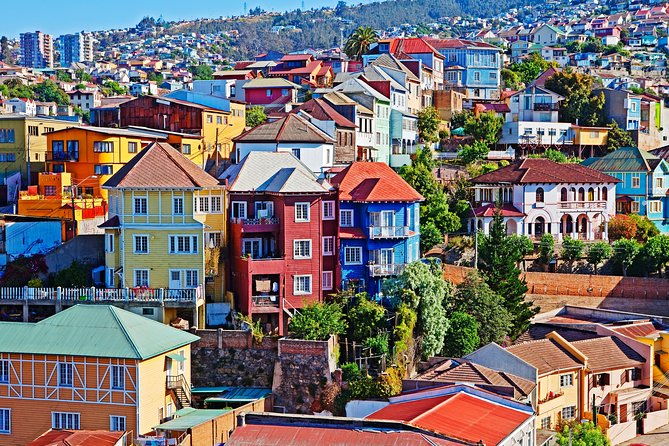 private-tour-vina-del-mar-and-valparaiso-tour-with-wine-tasting-in-casablanca-valley