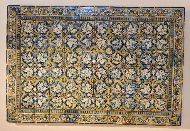 private-tour-with-tiles-workshop-and-national-tile-museum-visit-2
