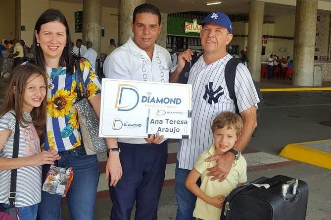private-transfer-between-santiago-airport-and-puerto-plata