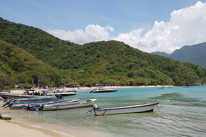 private-transfer-from-cartagena-to-santa-marta-2