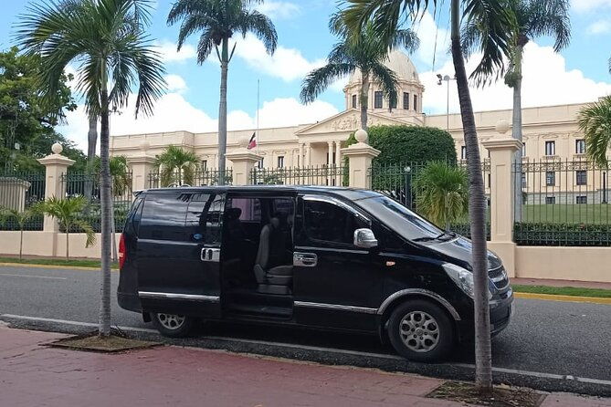 private-transfer-from-kobe-cruise-port-to-kobe-airport-ukb-2