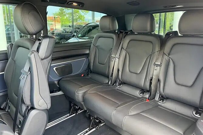 private-transfer-from-malaga-airport-agp-to-granada-city